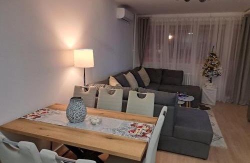 Novi Beograd Apartment | Juga lux apartment