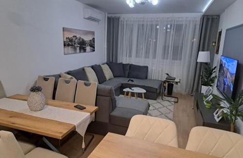 Novi Beograd Apartment | Juga lux apartment