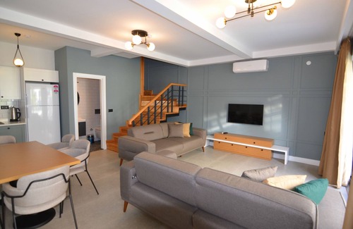 Fethiye City Center Apartment | Juglans Suites