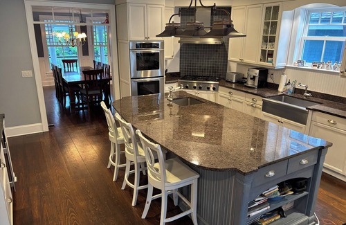 Avon by the Sea House | July 4 at the Jersey Shore! 5+ BR house 1 block from beach/private pool in Avon
