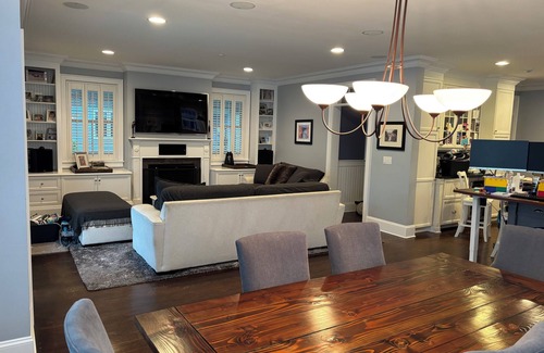 Avon by the Sea House | July 4 at the Jersey Shore! 5+ BR house 1 block from beach/private pool in Avon