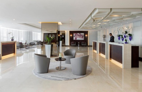 Dubai Hotel | Jumeira Rotana – Dubai