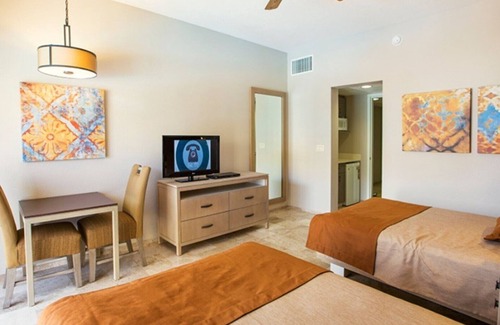 Zona Hotelera Resort | Junior Suite Beachfront at The Royal Sands