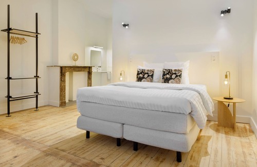 Antwerp Apartment | Junior Suite in The Heart of Antwerp