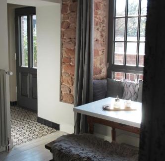 Altstadt Apartment | Junior Suite The Backyard TBY 01