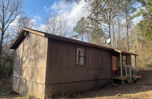 Dardanelle House | Juniper House, sweet little house tucked into the trees