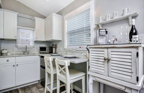 Clearwater Beach Apartment | Just Exquisite! Cozy Beach Studio. Enjoy "Tiny House" Living Steps to the Beach!