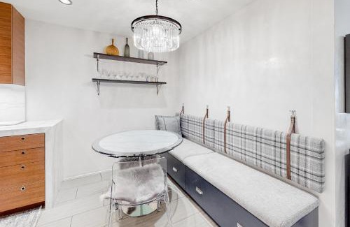 Vail Apartment | Just Gore geous