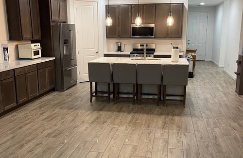 Laveen House | Just minutes from the stadium