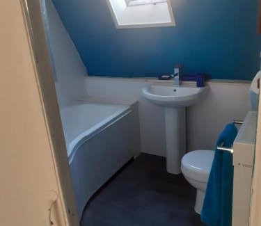 Ballater Apartment | Just off the Square. Ballater