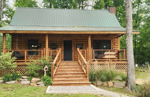 Celina Cabin | 'JUST' up the Hill from Holly Creek Marina on Dale Hollow Lake