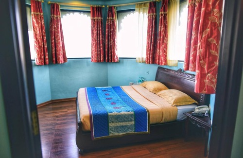 Parsoli Hotel | juSTa Lake Nahargarh Palace