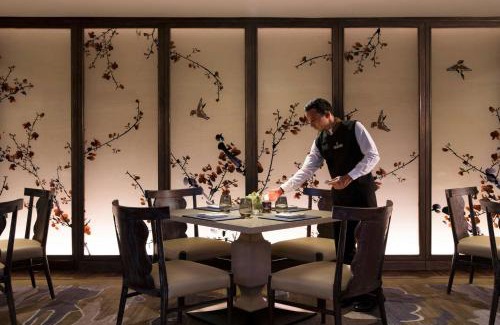 Mussoorie Hotel | JW Marriott Mussoorie Walnut Grove Resort & Spa