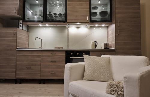 Inner City Budapest Apartment | Károlyi Garden | hostAID