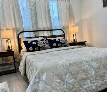 Malton House | K1 Private Bathroom Queen Bed Room