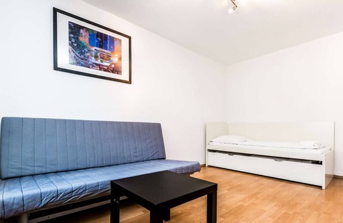 Hoehenberg Apartment | K63 nice apartment for 5 people in Cologne Höhenberg