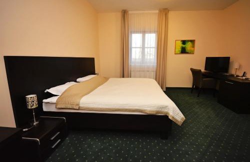 Zobnatica Hotel | Kaštel Hotel