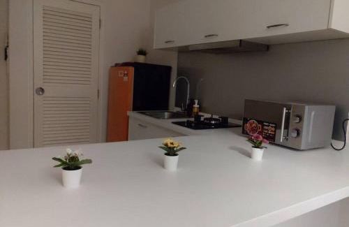 Cyberjaya Apartment | KA2209 -Cyberjaya-Netflix-Wifi- Parking-Pool, 1007