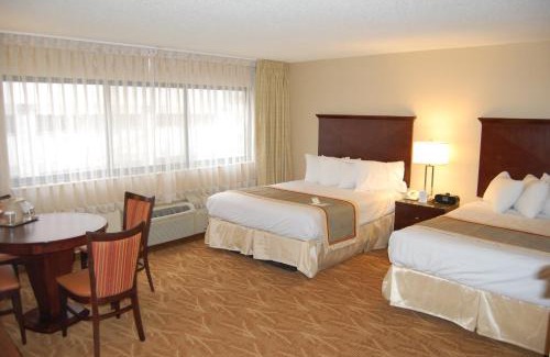 Downtown Hotel | Kahler Inn and Suites