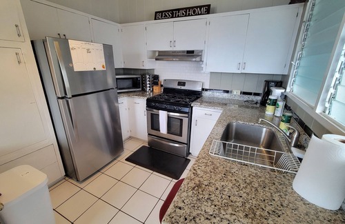 Keolu Hills House | Kailua Family Friendly Home w/AC, 3 BR, Near Kailua Beach!