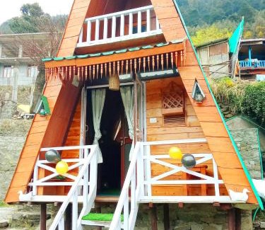 New Manali Ski Chalet | Kaira huts nature's hug