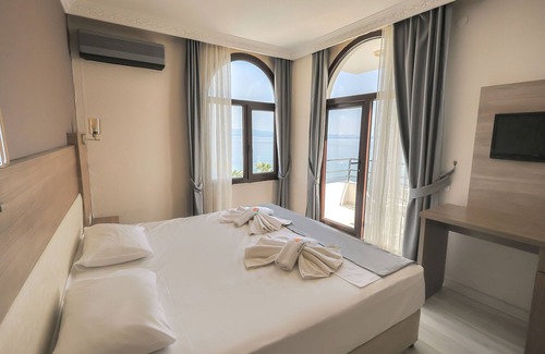 Altinoluk Hotel | Kaju Beach Hotel