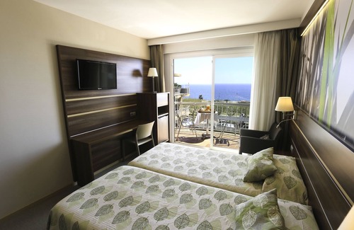 Calella Hotel | KAKTUS Hotel Volga