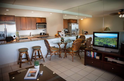 Honokowai Condo | Kaleialoha 308, Direct Oceanfront, AC, Turtles, Summer Sale-Save up to 30% Off!