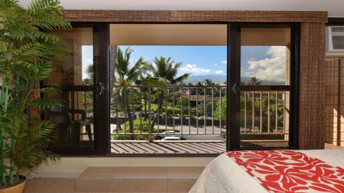 Honokowai Apartment | Kaleialoha 401 · KA 401 Spacious Studio w Mountain View Pool AC