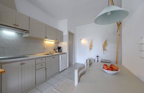Adelianos Kampos Apartment | Kalimera studio 2 ,Near beach and all amenities