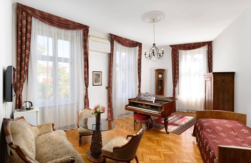 Belso-Ferencvaros Hotel | Kalvin House Budapest