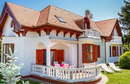 Balatonbereny House | Kamilla by Interhome