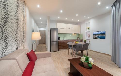 Neos Marmaras House | Kamis Suite
