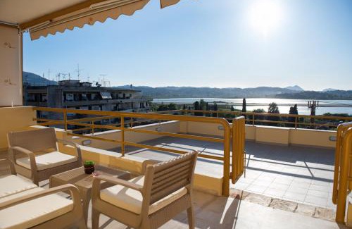 Corfu Town Apartment | Kanoni's Horizon