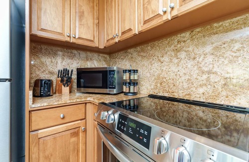 Napili Villa | Kapalua Bay 1BR Villa | Oceanfront, Gated, Molokai Views & Beach Access 29B4