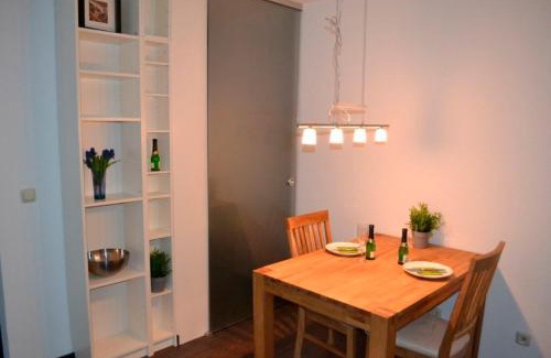 Eckernfoerde Apartment | Kapitäns Koje mit Strandkorb