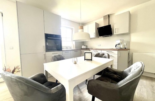 Wassersleben Apartment | `Kapitänslounge` vollsanierte Fewo mit Blick auf die Flensburger Förde