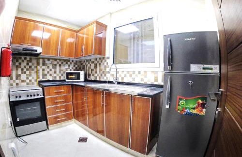 Bur Dubai House | Karama Star Residence (Home Stay)