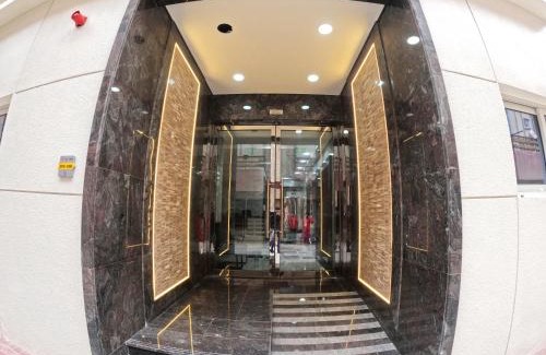 Bur Dubai House | Karama Star Residence (Home Stay)