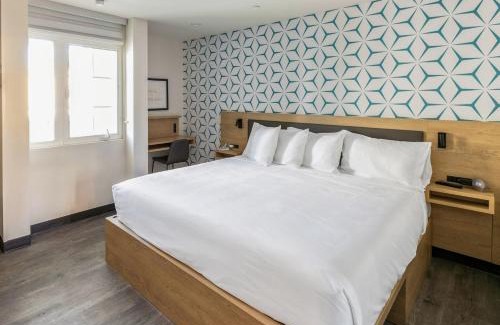 Centennial Hotel | Kasa Niche Hotel Redwood City