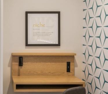 Centennial Hotel | Kasa Niche Hotel Redwood City