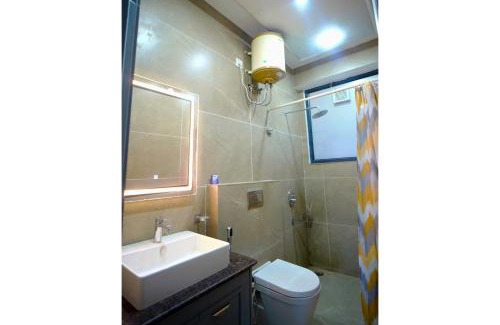 Dharampur Apartment | Kasauli Hill crest By Xaria Luxury Studio Apartment