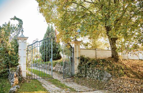 Nagykozar Villa | Kastello