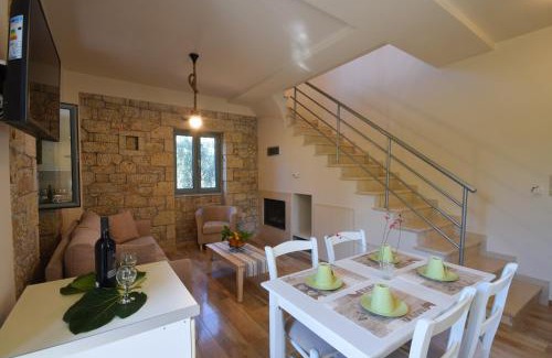 Kardamyli House | Kastro-Kardamili