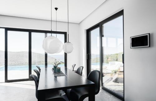 Pefki Villa | KATHOS RESIDENCE