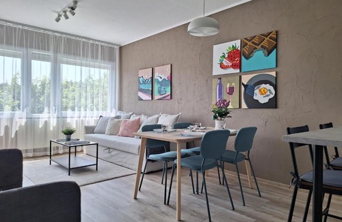 Tata Apartment | Kavics Apartman Tata
