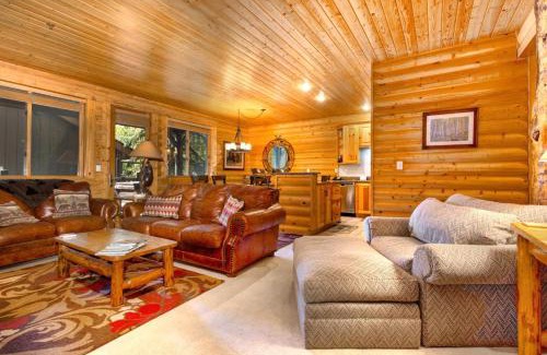 Deer Valley Apartment | KBM Resorts Black Bear Lodge Walk to Deer Valley Slopes Pri Hot Tub 2BD3BA BBL-251