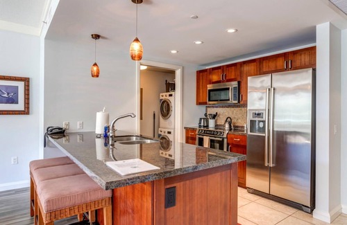 Honokowai Condo | KBM Resorts | Panoramic Ocean Views | Spacious 4-Bedroom Honua Kai Collection | Multi Unit Listing | Same Floor | 3 Free Rental Cars! HKH-412/23/24