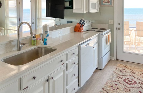 Edisto Island House | KC's Seaside Sanctuary | House in Edisto Beach with direct beach access