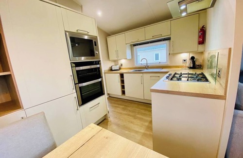 Exmouth House | Keats Cherry Exmouth Caravan at Devon Cliffs Resort
